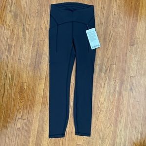 Lululemon Power Thru HR Tight 25” - Size 4 - Black